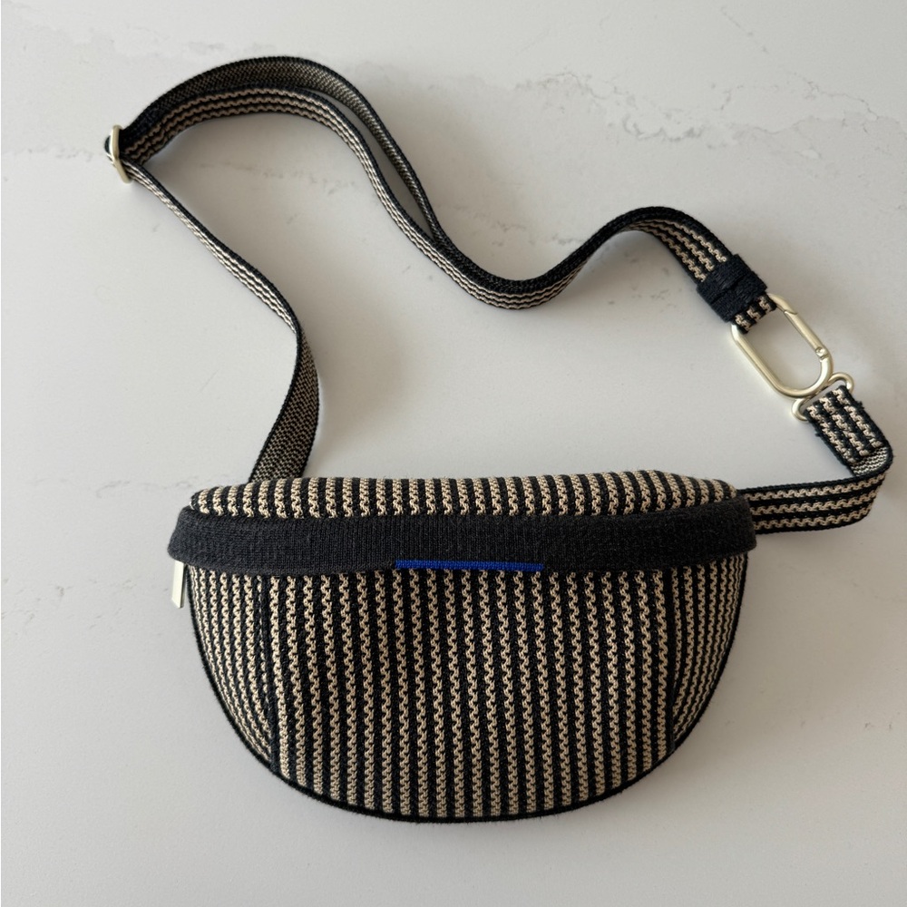Rothy’s The Casual Sling Bag (no tags!)